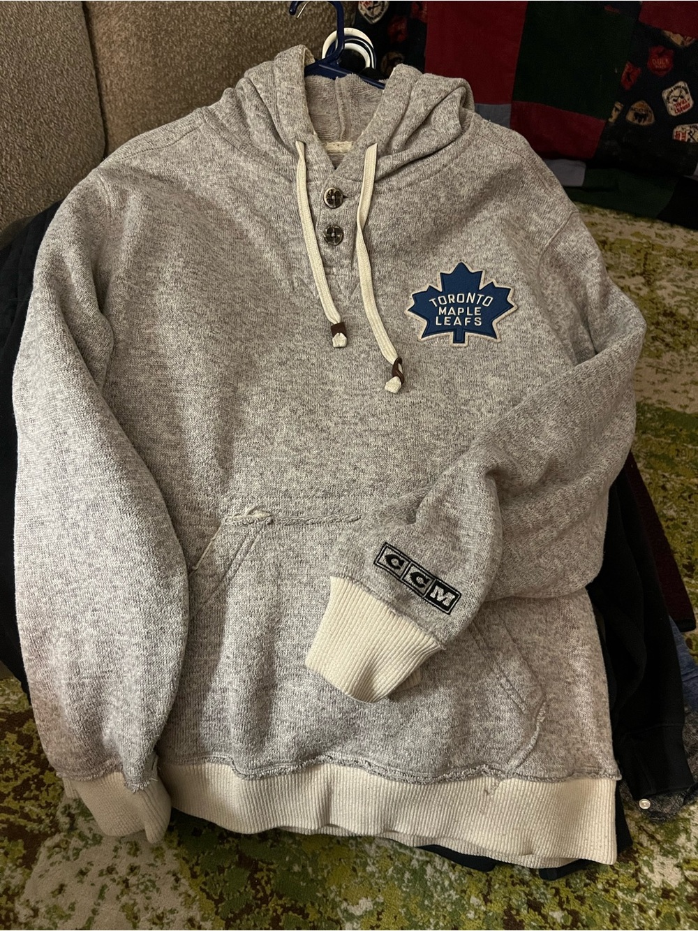 Toronto Maple Leafs Gray Hooded Pullover Sweatshirt